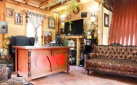 Oyo Cabanas La Roca